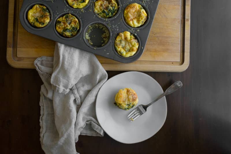 Recetas de WIC Microondas Huevos Rancheros Tazones de desayuno